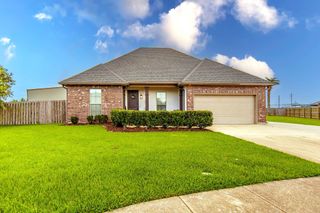 131 Windsong Way, Houma, LA 70360