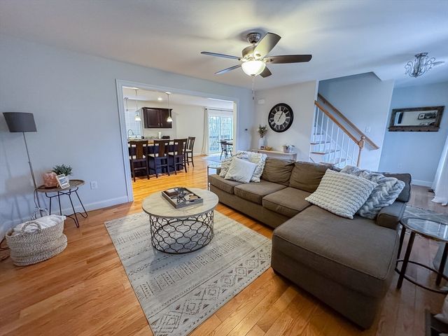 23 Ralph Cir, Chicopee, MA 01020