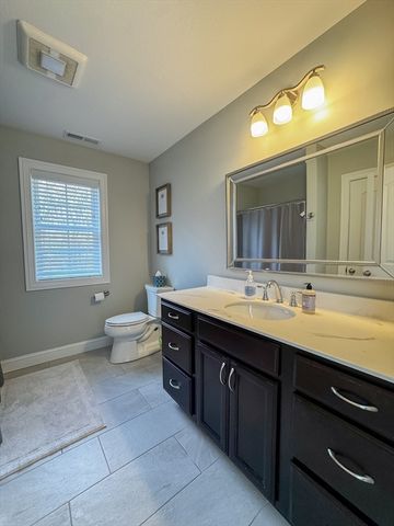 23 Ralph Cir, Chicopee, MA 01020