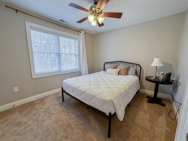 23 Ralph Cir, Chicopee, MA 01020