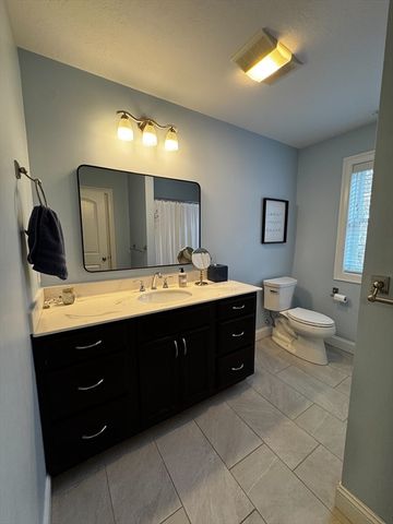 23 Ralph Cir, Chicopee, MA 01020