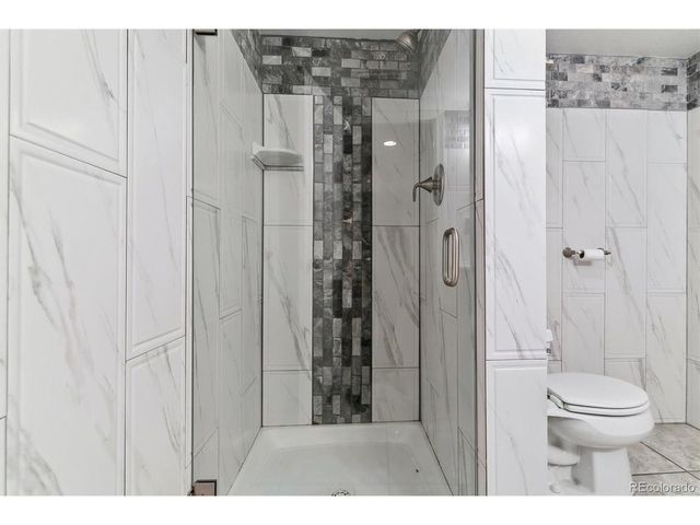 5987 S Yampa St, Aurora, CO 80016