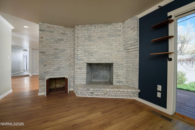 901 Sharrow Way, Carson City, NV 89703