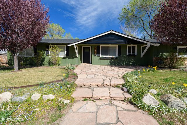 901 Sharrow Way, Carson City, NV 89703