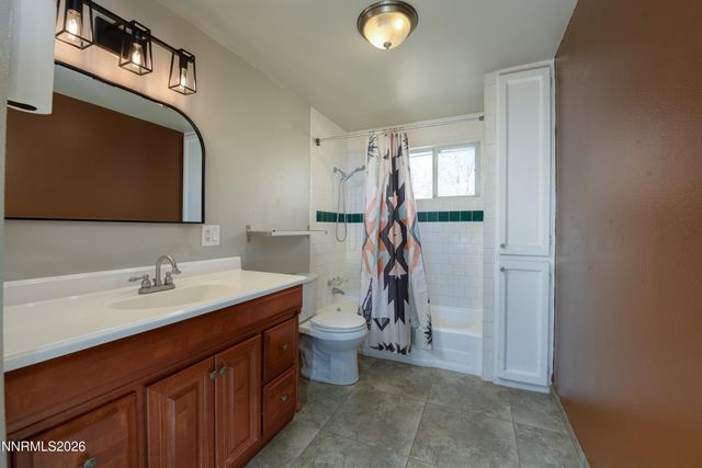 901 Sharrow Way, Carson City, NV 89703