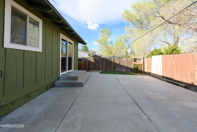 901 Sharrow Way, Carson City, NV 89703