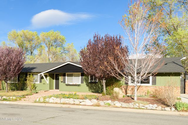 901 Sharrow Way, Carson City, NV 89703