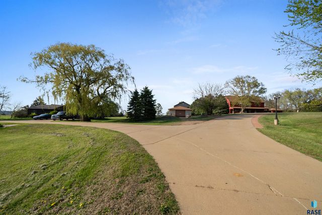 48190 265th St Street, Brandon, SD 57005