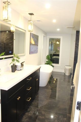 888 central ave Avenue, Pawtucket, RI 02861