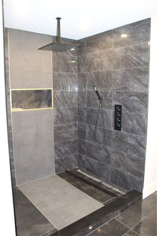 888 central ave Avenue, Pawtucket, RI 02861