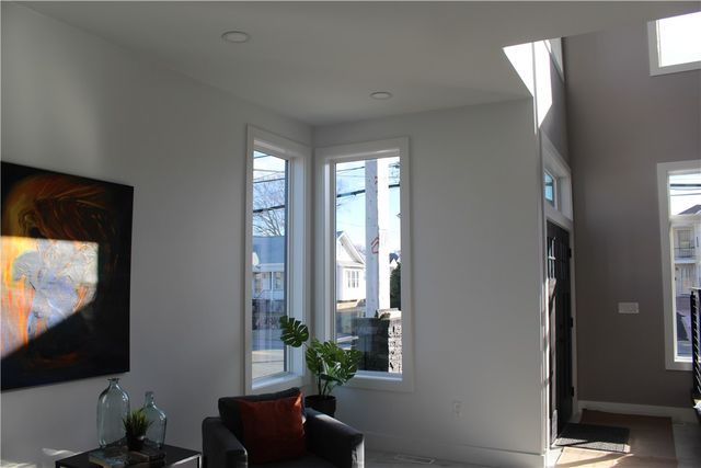 888 central ave Avenue, Pawtucket, RI 02861