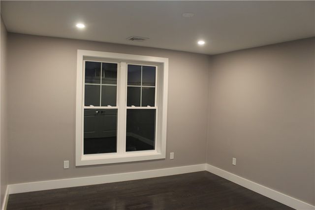 888 central ave Avenue, Pawtucket, RI 02861