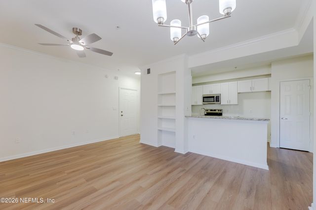 8539 GATE Parkway 1537, Jacksonville, FL 32216