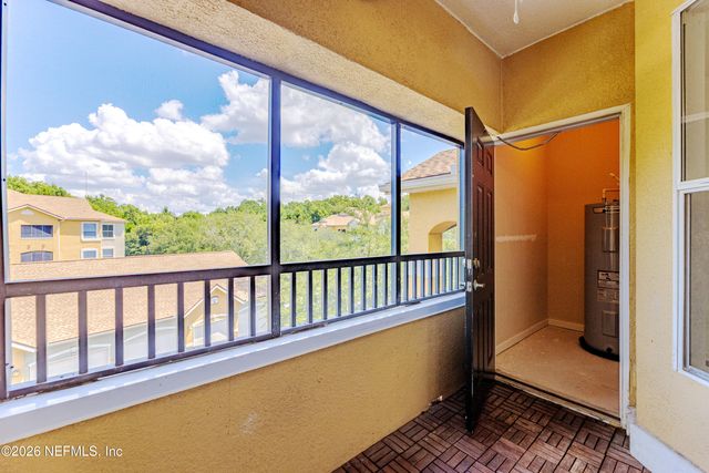 8539 GATE Parkway 1537, Jacksonville, FL 32216