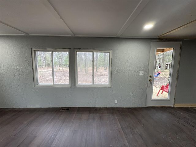 9612 S Briar Avenue, Baldwin, MI 49304