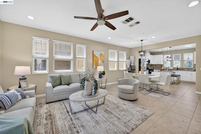40807 Tomales Ter, Fremont, CA 94538