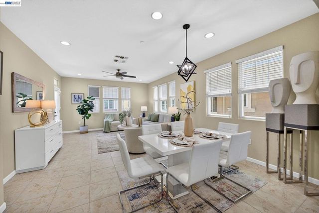 40807 Tomales Ter, Fremont, CA 94538