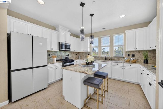 40807 Tomales Ter, Fremont, CA 94538