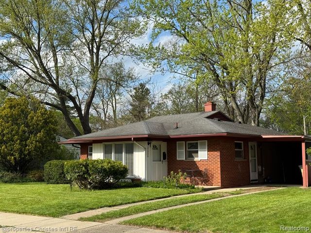 22000 Sunset Boulevard, Oak Park, MI 48237