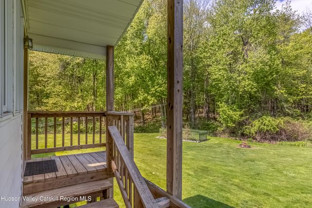 110 Cottontail Lane, Woodstock, NY 12498