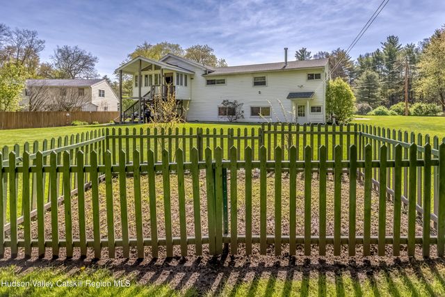 110 Cottontail Lane, Woodstock, NY 12498