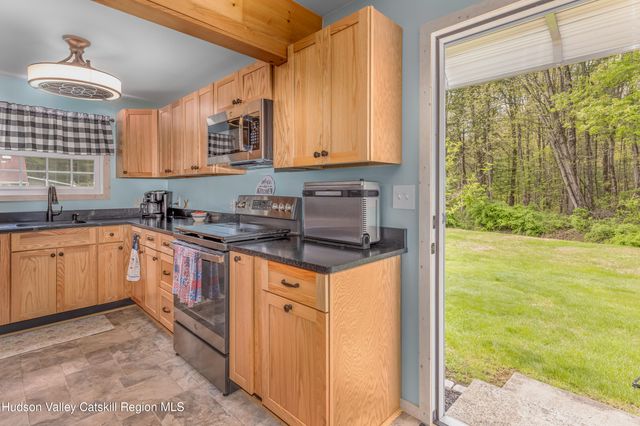 110 Cottontail Lane, Woodstock, NY 12498