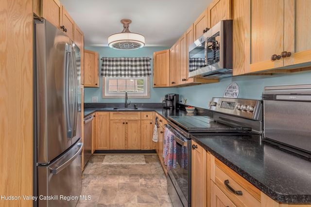 110 Cottontail Lane, Woodstock, NY 12498