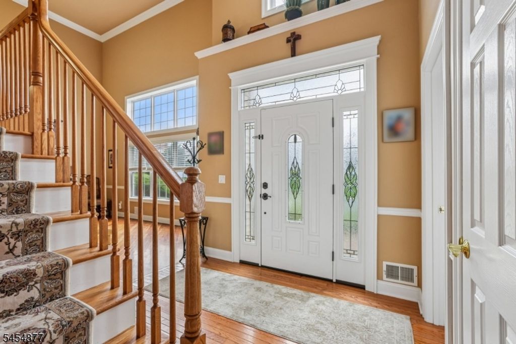 176 Fox Hill Ct, Jefferson Twp., NJ 07849 — photo 4