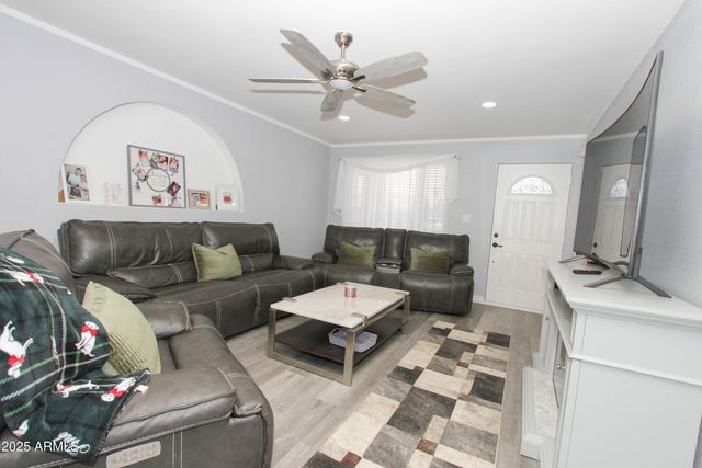 3840 W SIERRA Street, Phoenix, AZ 85029