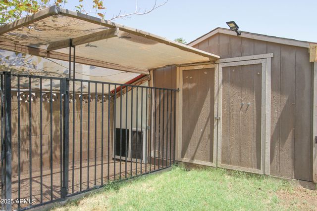 3840 W SIERRA Street, Phoenix, AZ 85029