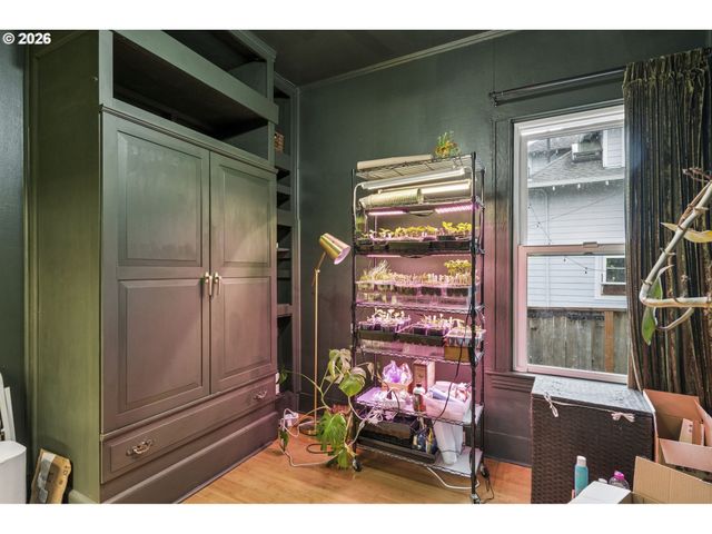 26 Ne PRESCOTT St, Portland, OR 97211