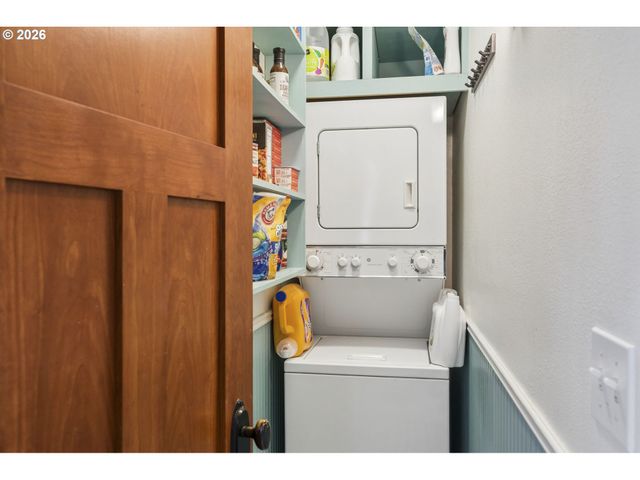 26 Ne PRESCOTT St, Portland, OR 97211