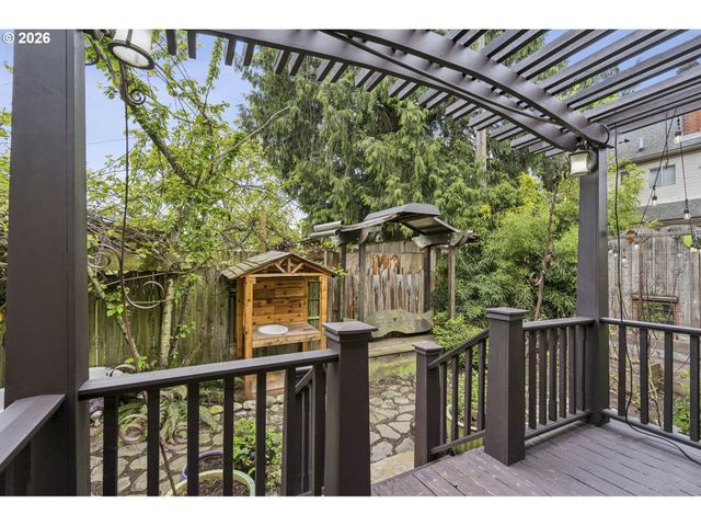 26 Ne PRESCOTT St, Portland, OR 97211