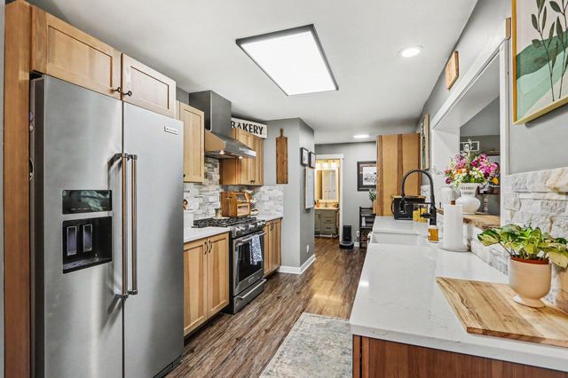 52638 Oak Plains Road, Three Rivers, MI 49093