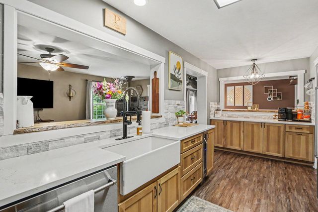52638 Oak Plains Road, Three Rivers, MI 49093