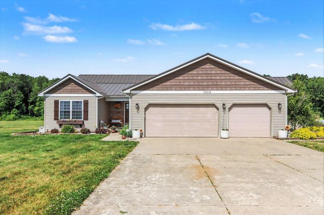 52638 Oak Plains Road, Three Rivers, MI 49093