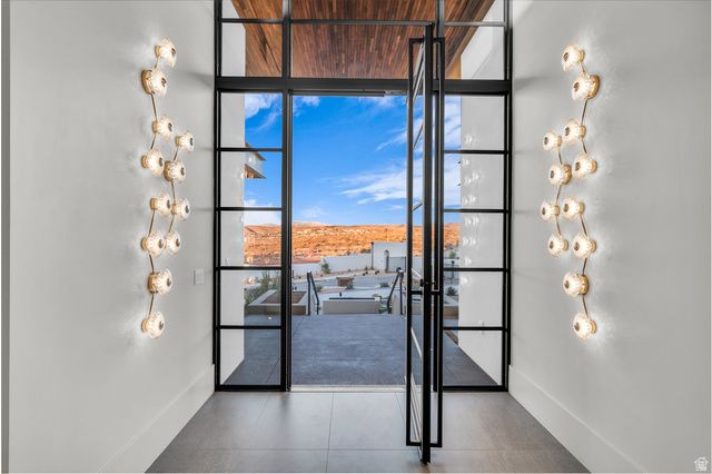 63 E COLIMA RD, Washington, UT 84780