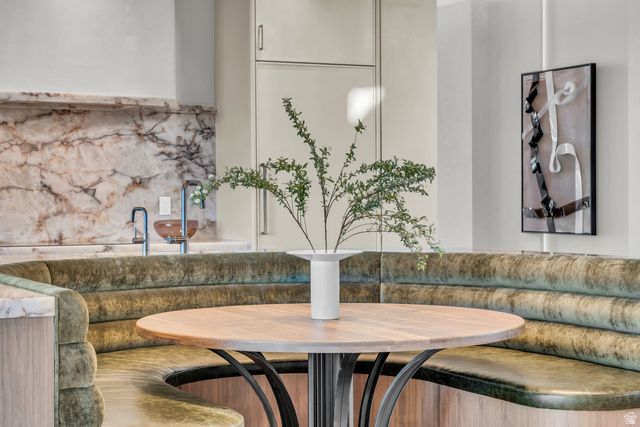 63 E COLIMA RD, Washington, UT 84780