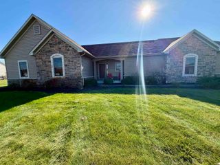 67354 Kensington Drive, Goshen, IN 46526