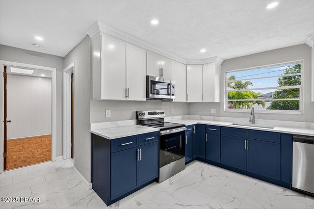 93 Sandcastle Drive, Ormond Beach, FL 32176