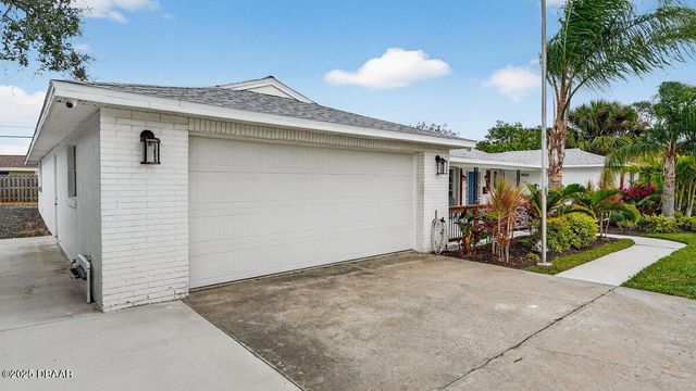 93 Sandcastle Drive, Ormond Beach, FL 32176