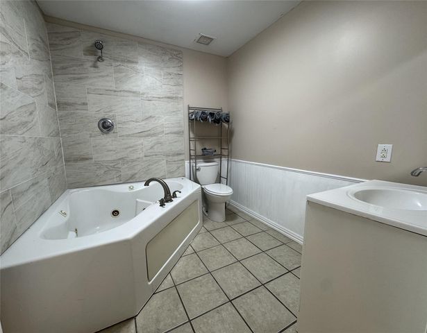 275 Buffalo Run E, Livingston, TX 77351