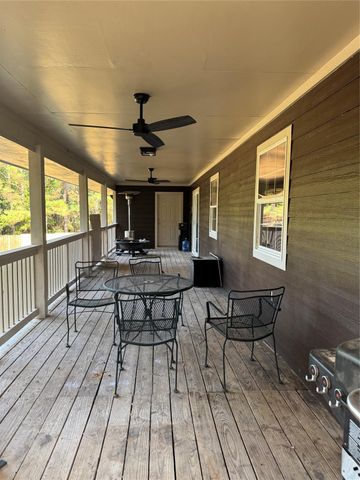 275 Buffalo Run E, Livingston, TX 77351