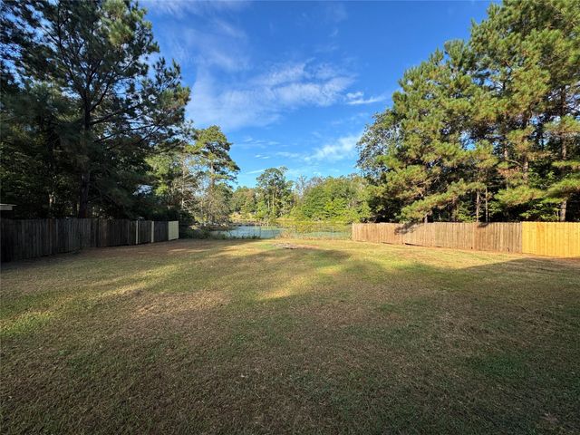 275 Buffalo Run E, Livingston, TX 77351