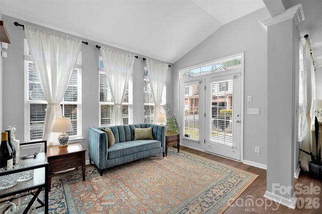 3353 Park South Station Boulevard, Charlotte, NC 28210