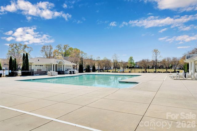 3353 Park South Station Boulevard, Charlotte, NC 28210