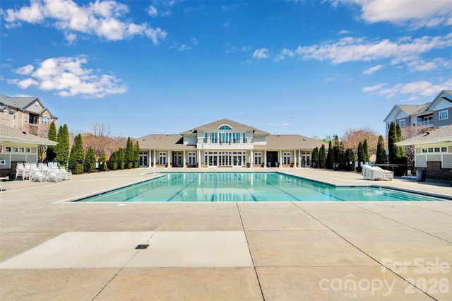 3353 Park South Station Boulevard, Charlotte, NC 28210