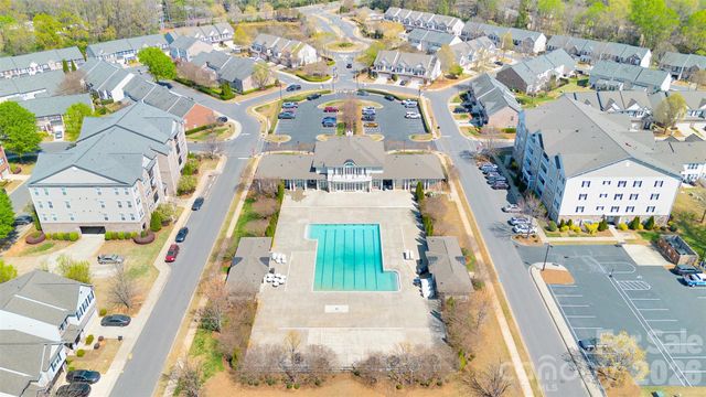 3353 Park South Station Boulevard, Charlotte, NC 28210