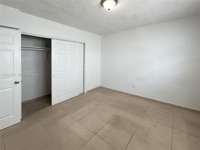 8287 NE Miami Ct 102, Miami, FL 33138