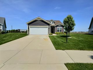 14810 W 102nd Avenue, Dyer, IN 46311